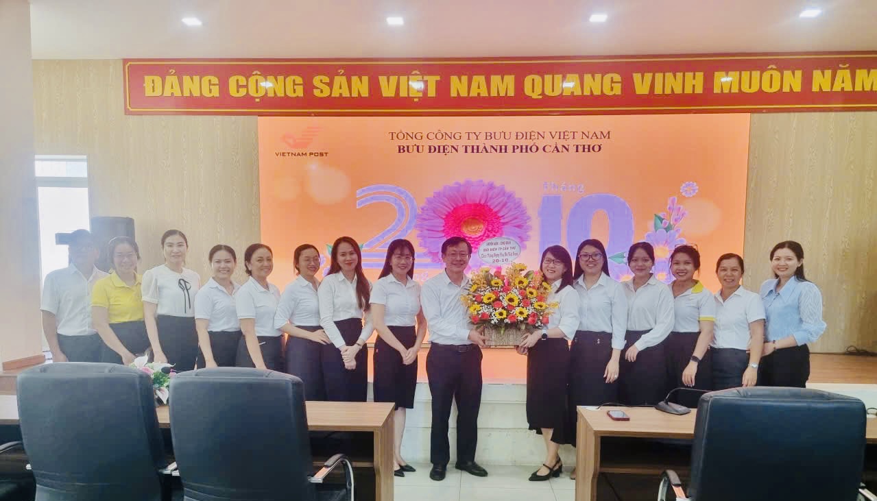 MỪNG NGÀY PHỤ NỮ VIỆT NAM 20/10